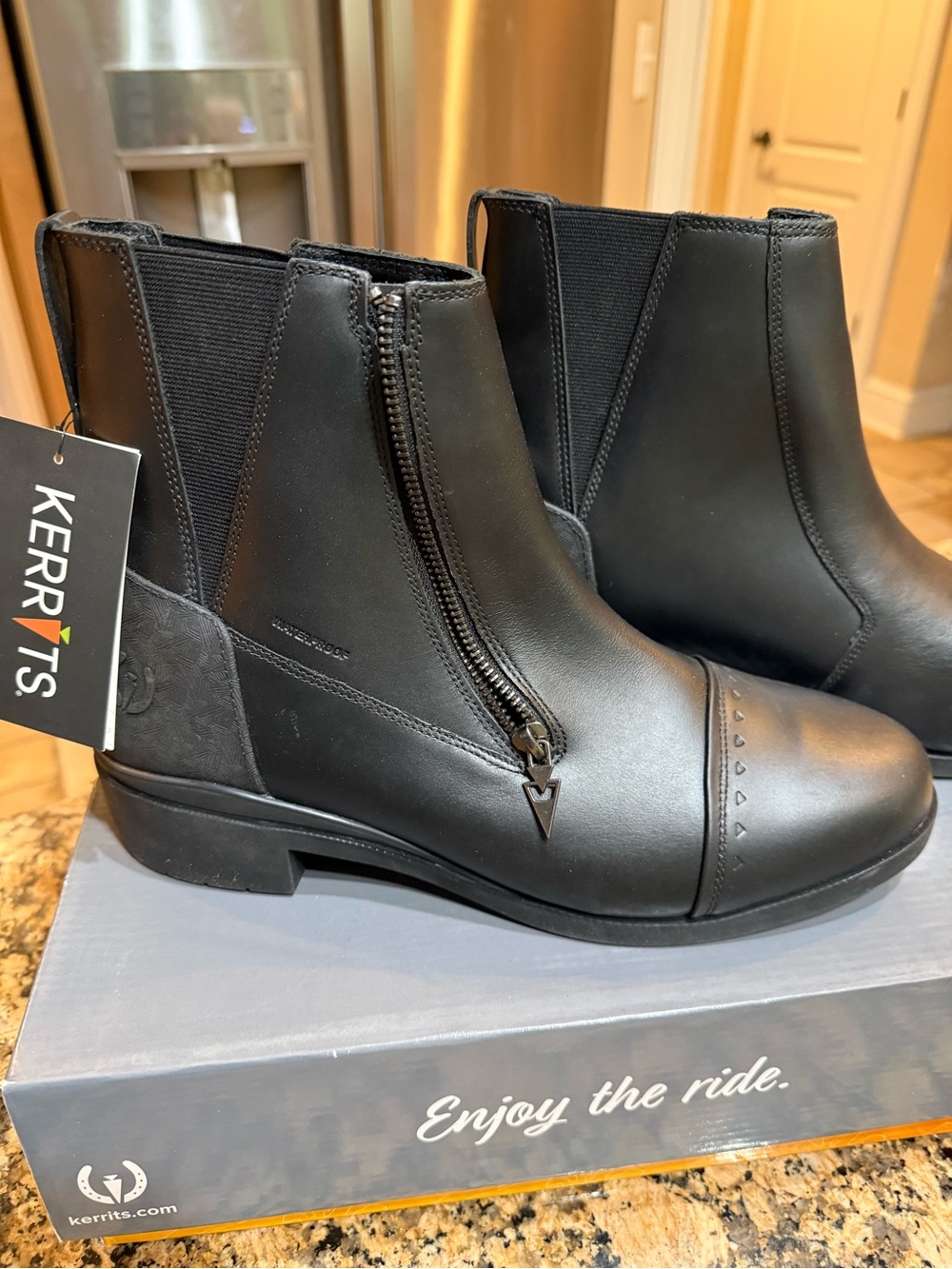 Kerrits cascadia ladies size 11 Black Waterproof Zip Paddock Boots - Picture 9 of 16